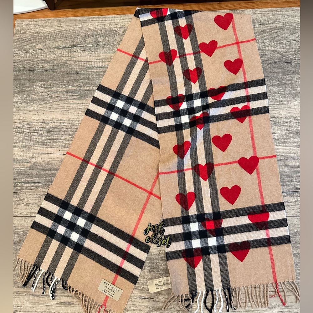 Authentic Burberry scarf reversible